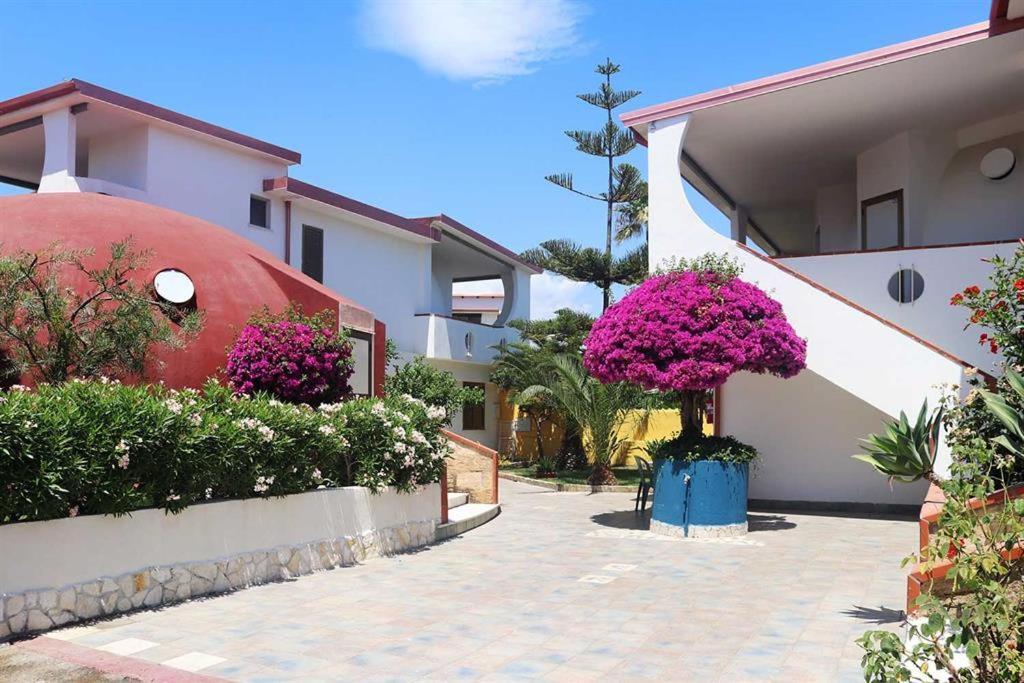Nirvana Club Village Ботричело Екстериор снимка