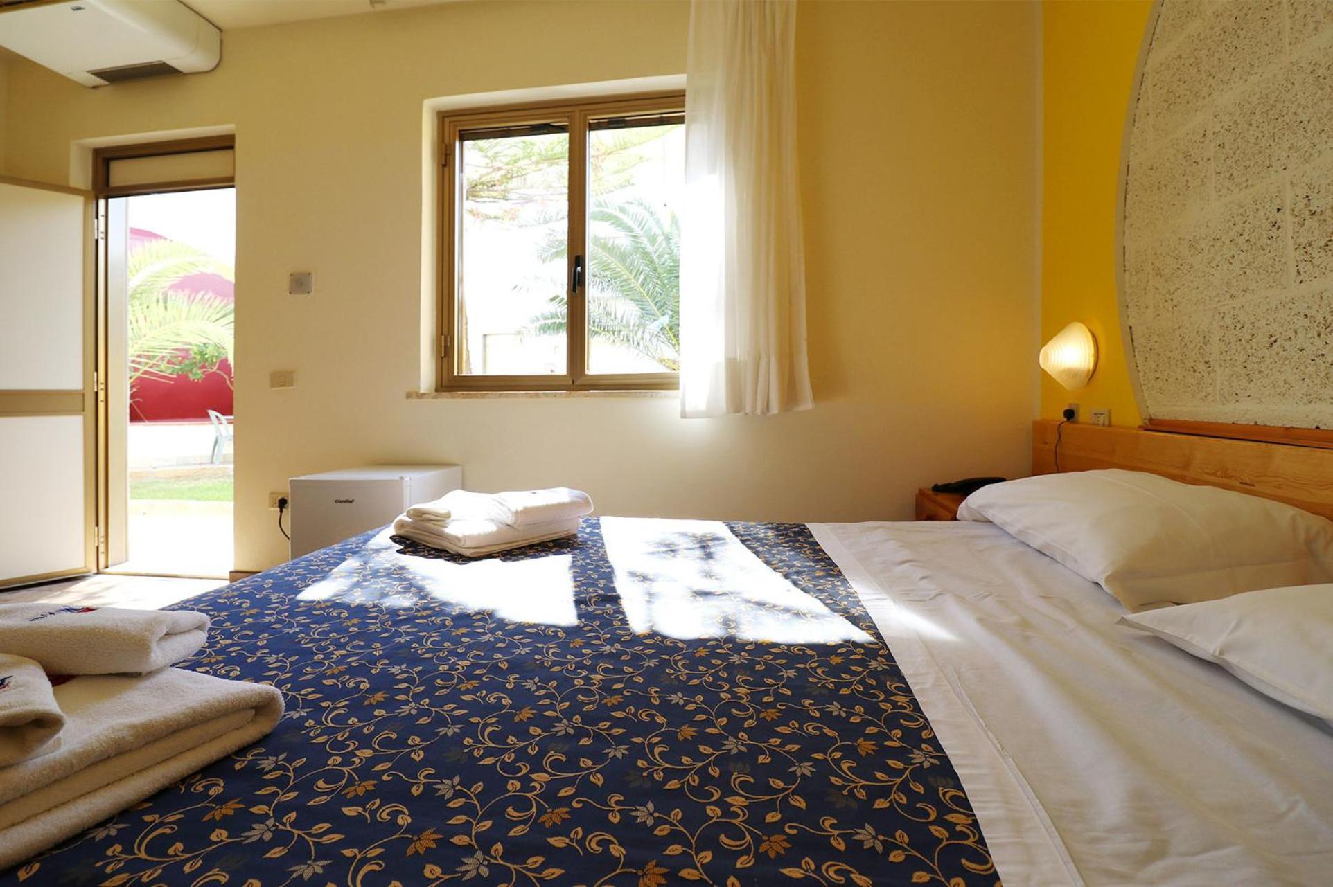 Nirvana Club Village Ботричело Екстериор снимка