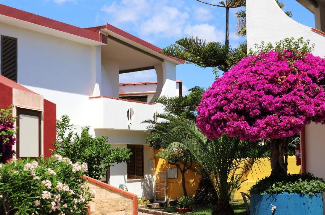 Nirvana Club Village Ботричело Екстериор снимка