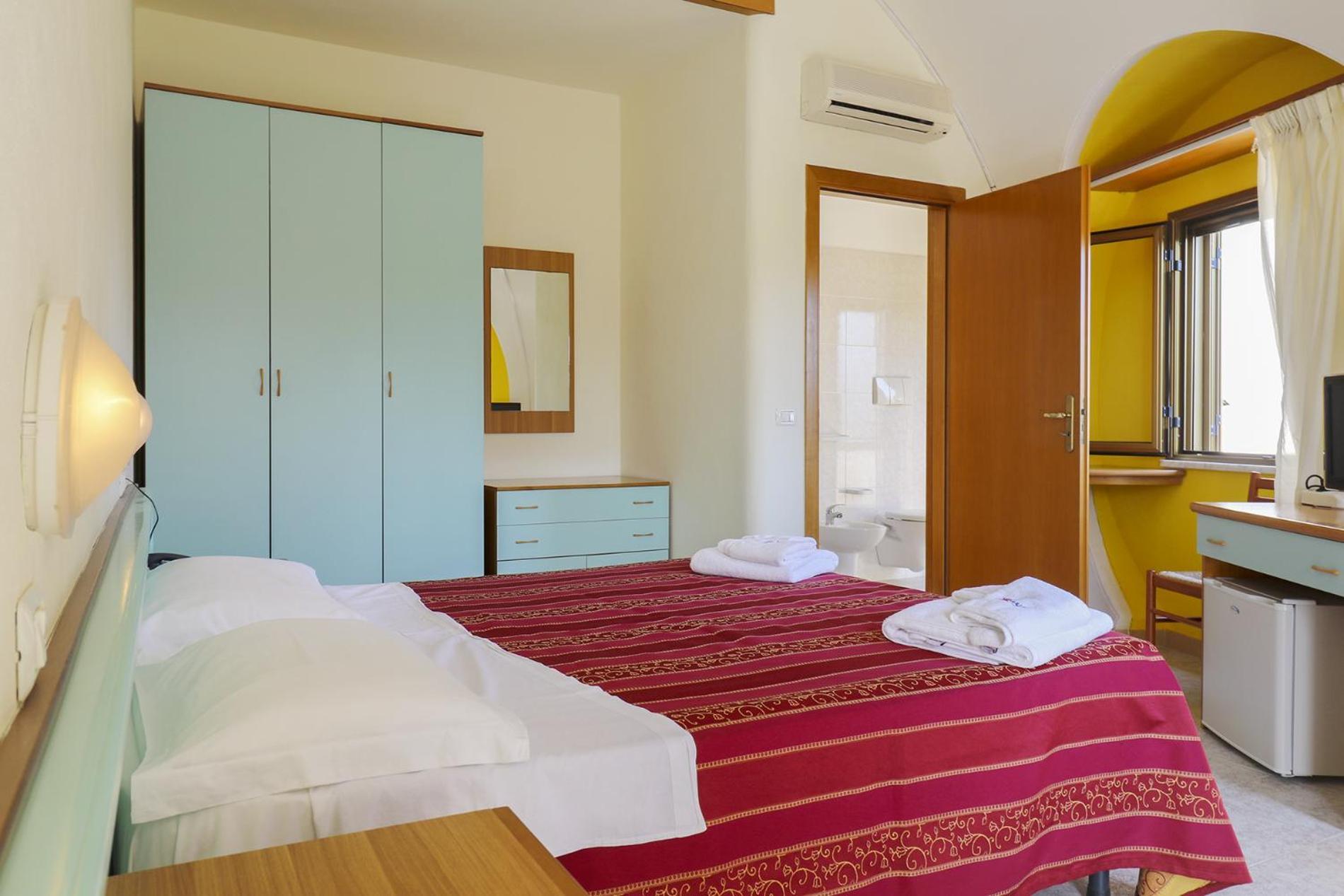 Nirvana Club Village Ботричело Екстериор снимка