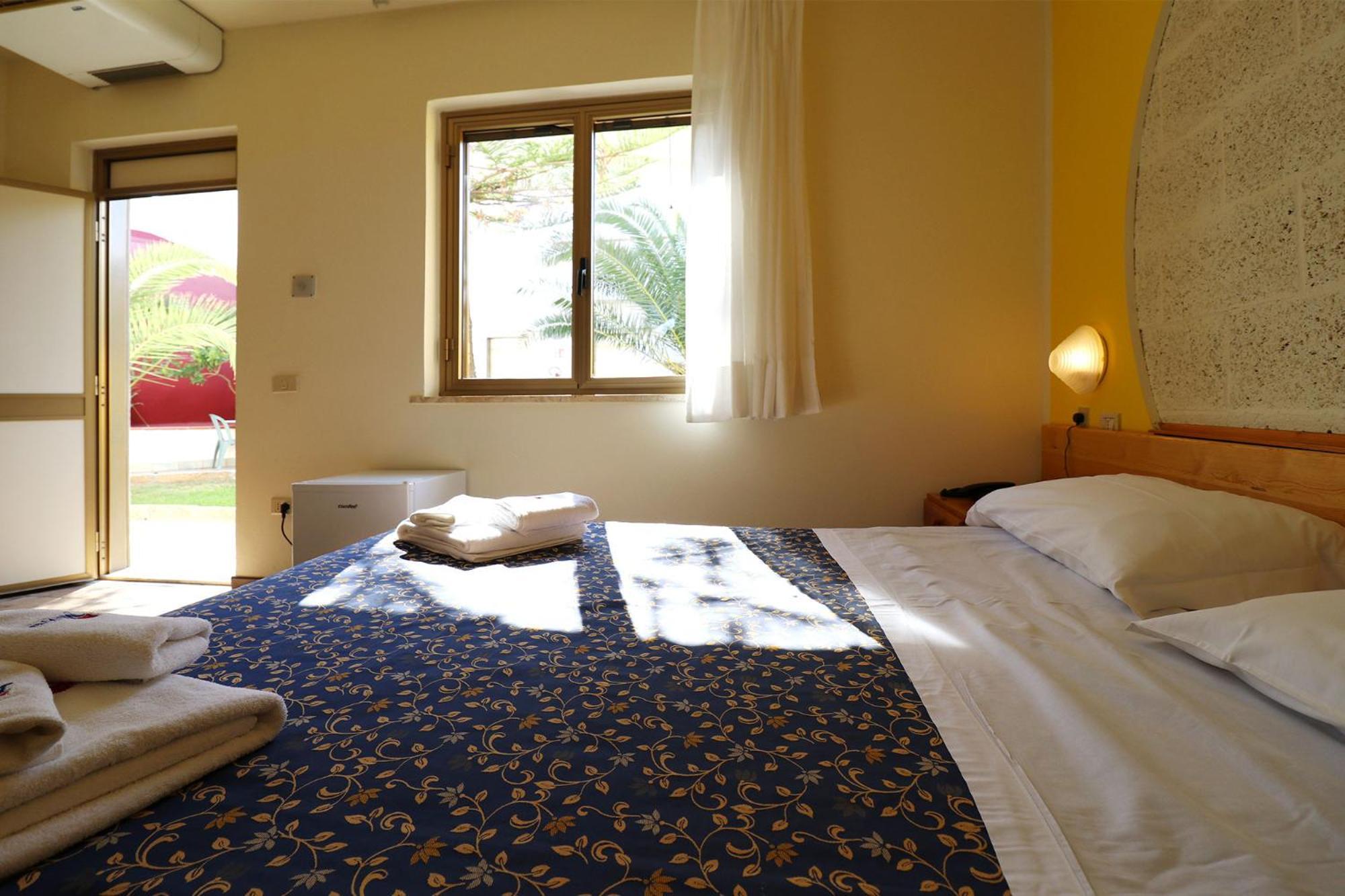 Nirvana Club Village Ботричело Екстериор снимка