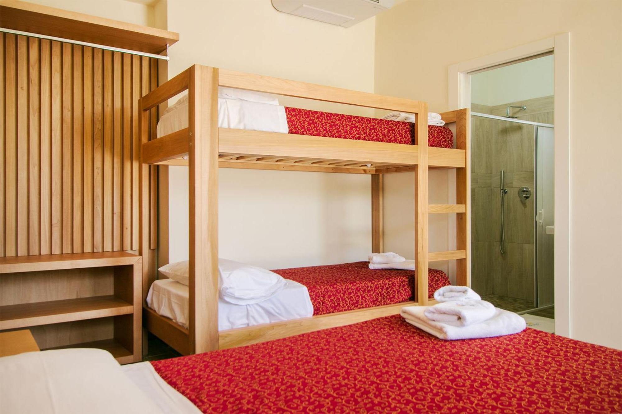 Nirvana Club Village Ботричело Екстериор снимка